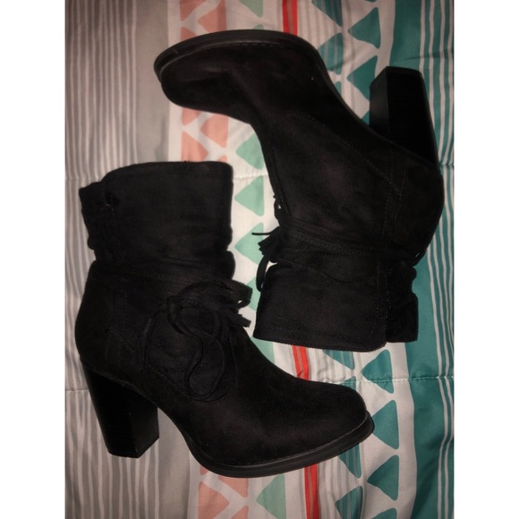 Shoes - Black Ankle Bootie, Size 8